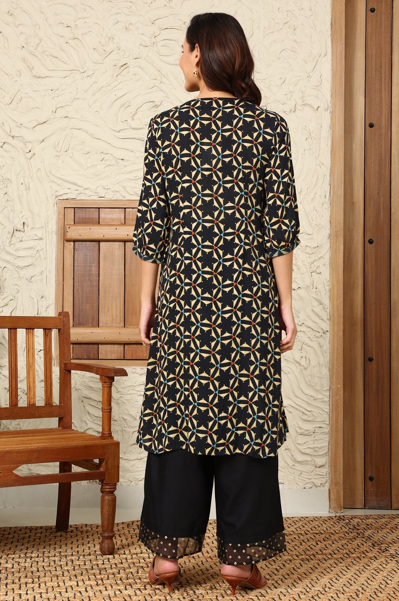 W for Woman Black Geometric Printed Rayon Crepe A-Line Kurta With Metallic Embroidery On Yoke