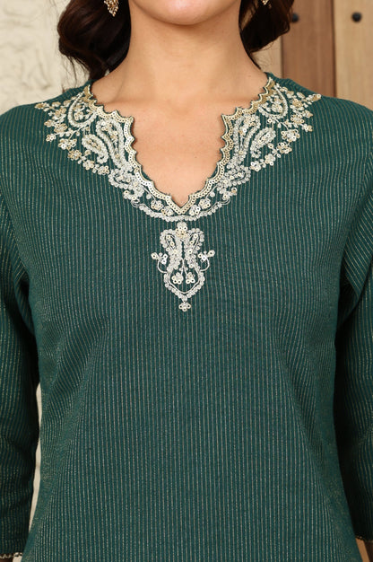 W for Woman Green Yarn-Dyed Embroidered Cotton Flax Straight Kurta With Lurex Stripes