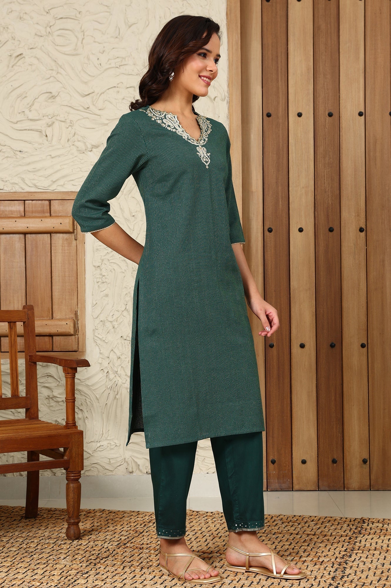 W for Woman Green Striped Yarn-Dyed Embroidered Straight Cotton Kurta