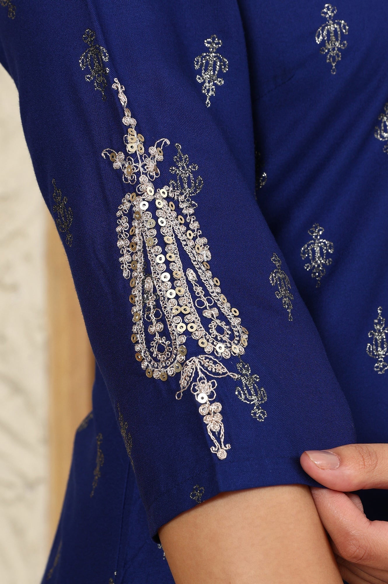 W for Woman Navy Blue Glitter Paisley Printed Straight Kurta With Dori Embroidery On Yoke
