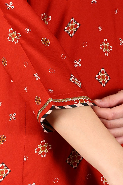 W for Woman Ceramic Red Printed Straight Rayon Kurta With Metallic Embroidery On Neck