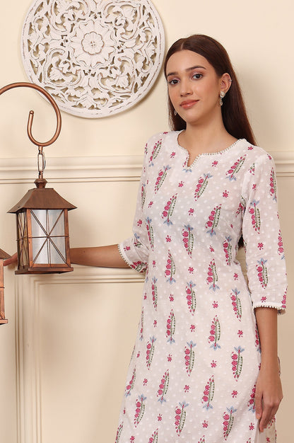 W for Woman White Floral & Leaf Printed Textured Pure Cotton Straight Kurta