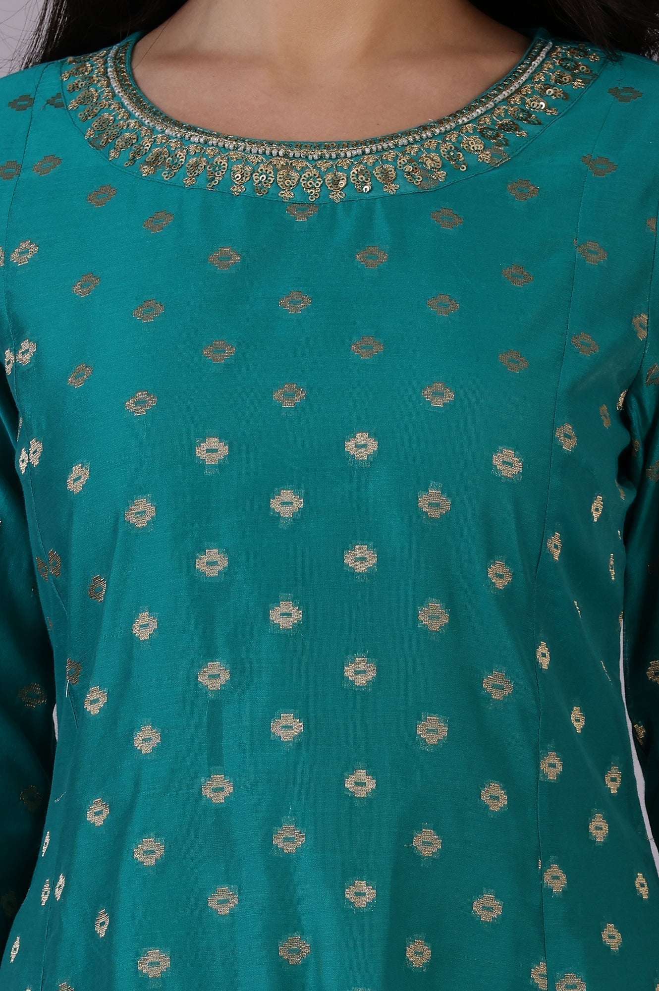 W for Woman Teal Green Yarn-Dyed Chanderi Straight Kurta with Embroidered Neck