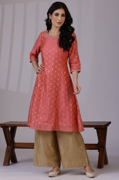 W for Woman Pink Yarn-Dyed Chanderi Straight Kurta with Embroidered Neck