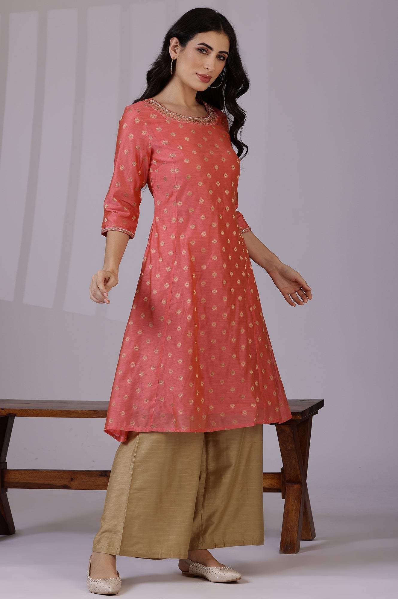W for Woman Pink Yarn-Dyed Chanderi Straight Kurta with Embroidered Neck