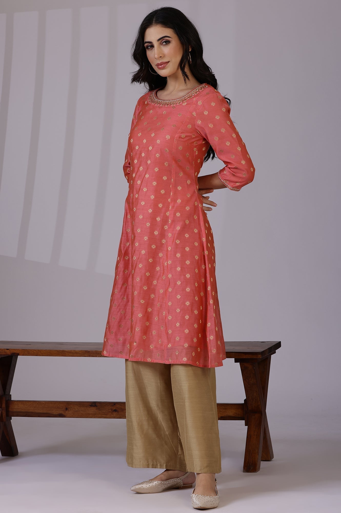 W for Woman Pink Yarn-Dyed Chanderi Straight Kurta with Embroidered Neck