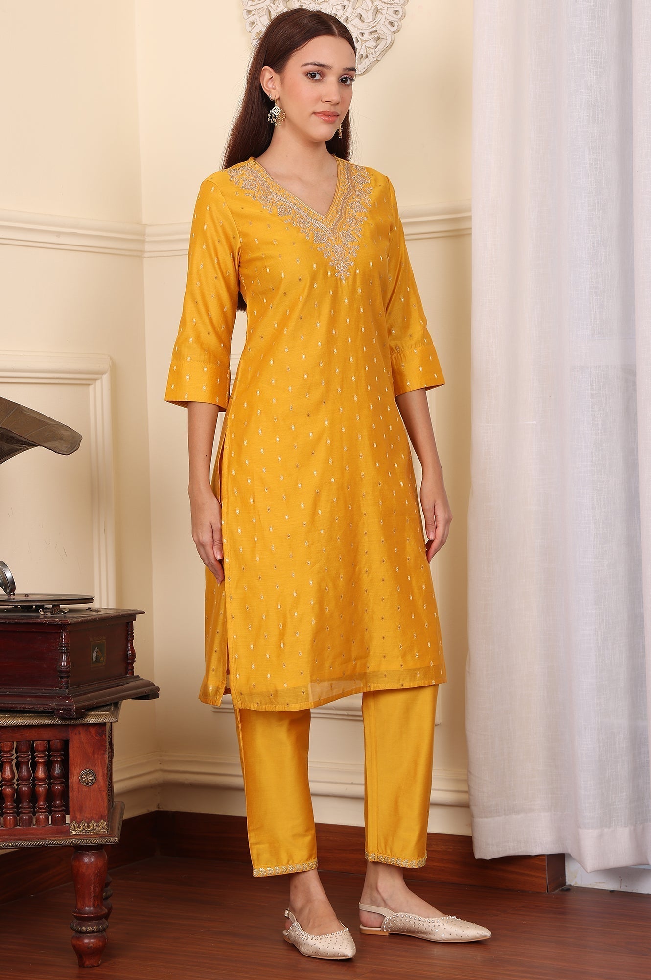 W for Woman Yellow Dori Embroidered Chanderi Straight Kurta