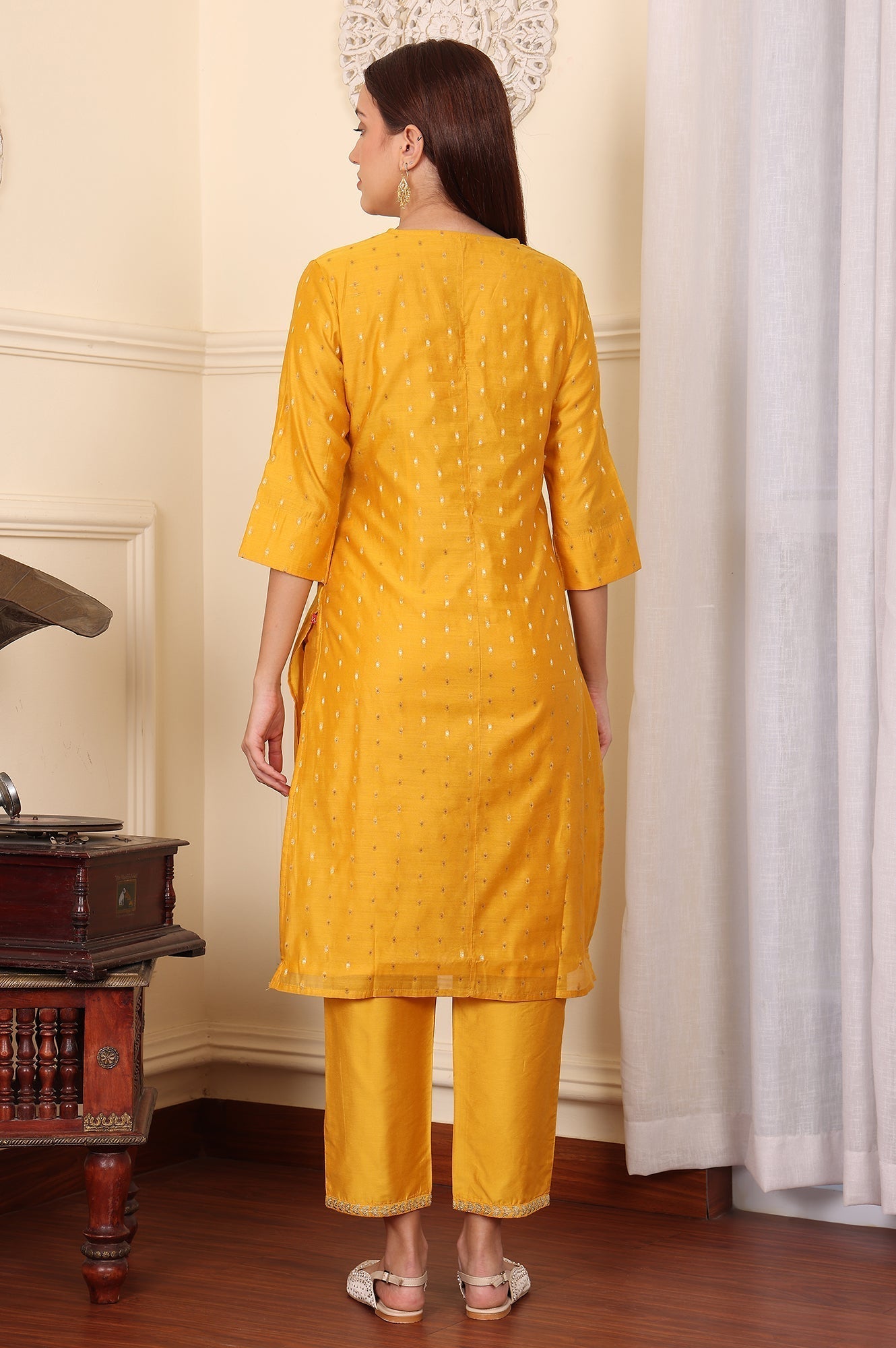 W for Woman Yellow Dori Embroidered Chanderi Straight Kurta