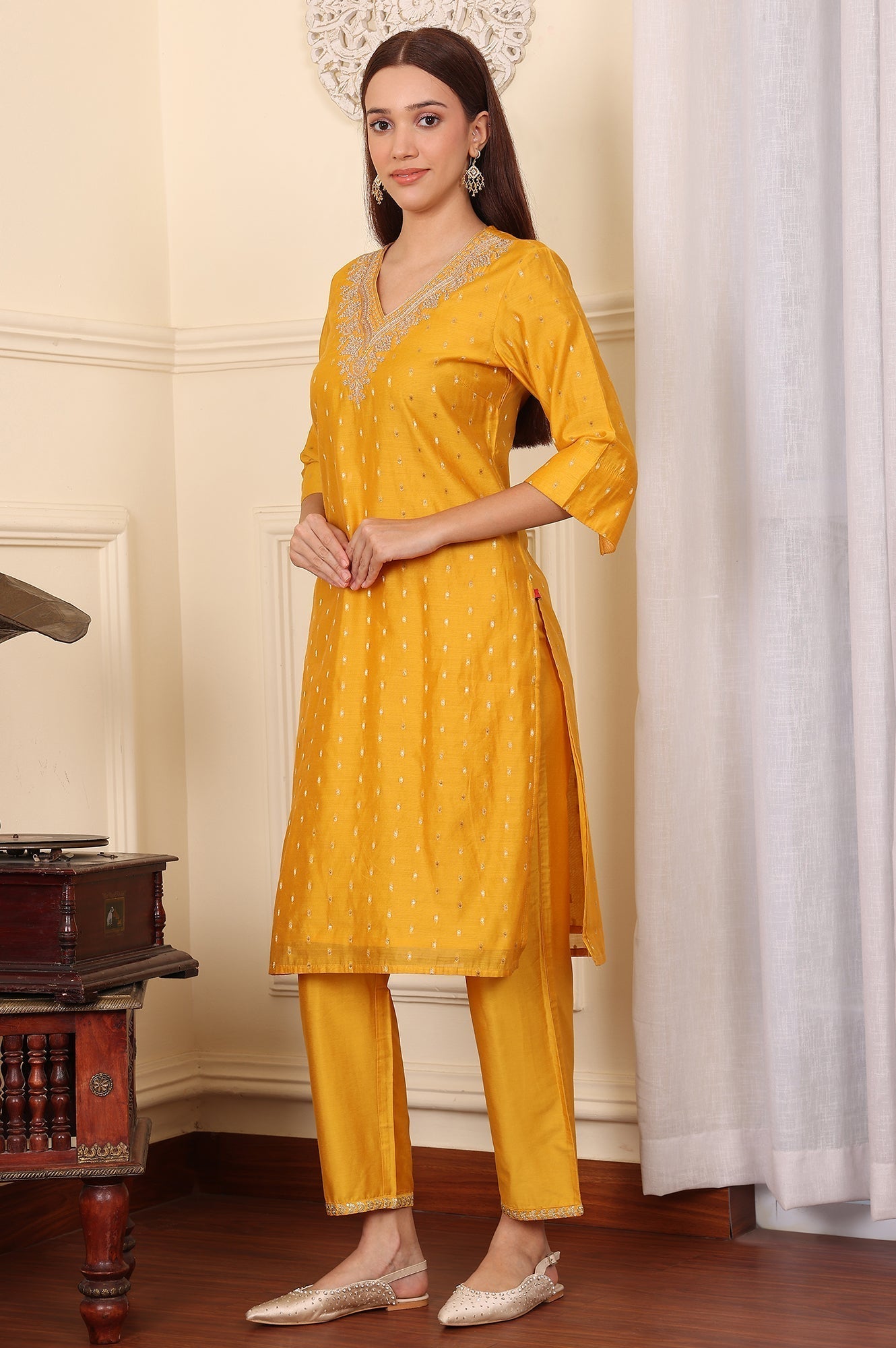 W for Woman Yellow Dori Embroidered Chanderi Straight Kurta
