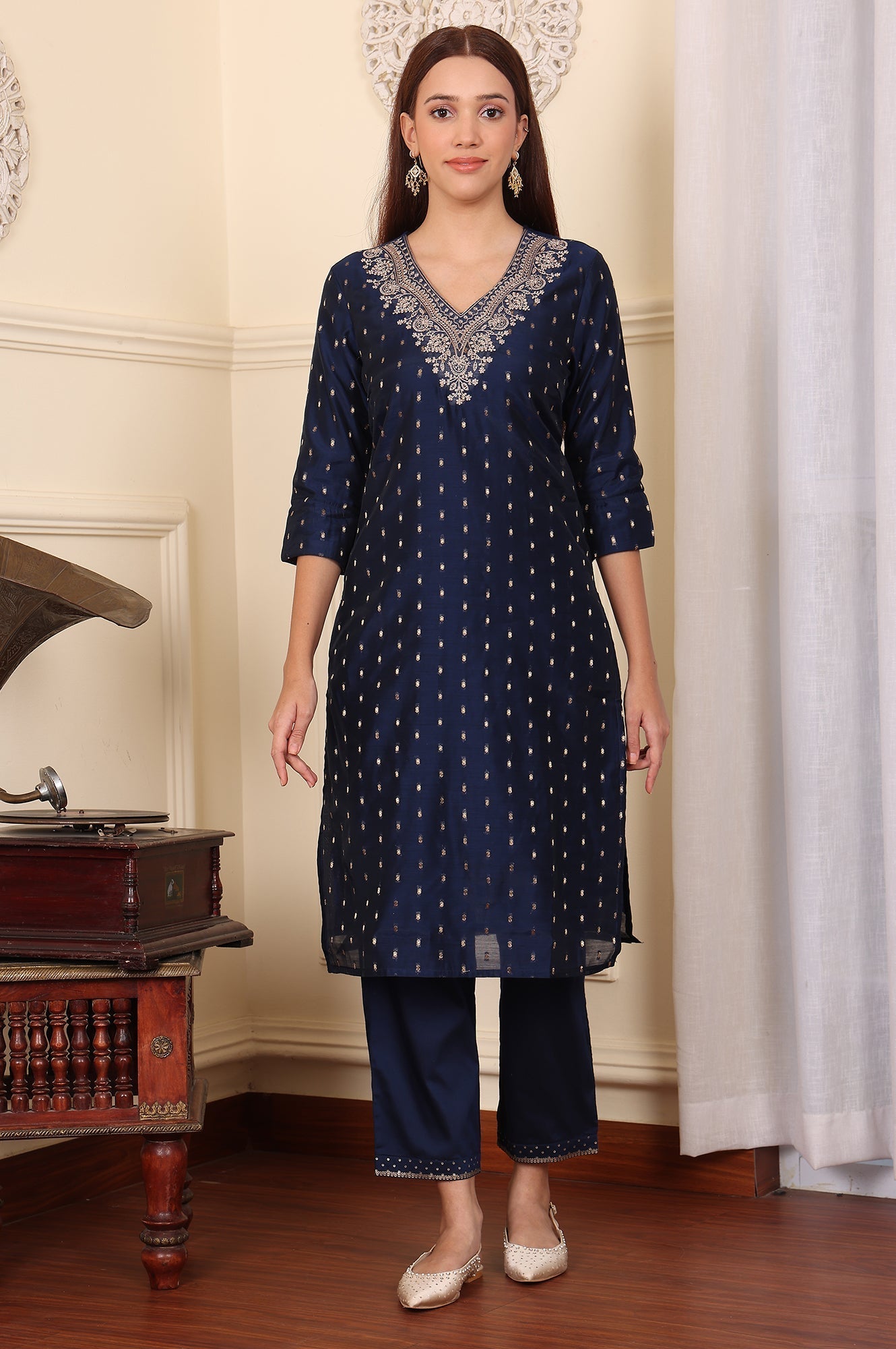 W for Woman Blue Dori Embroidered Chanderi Straight Kurta