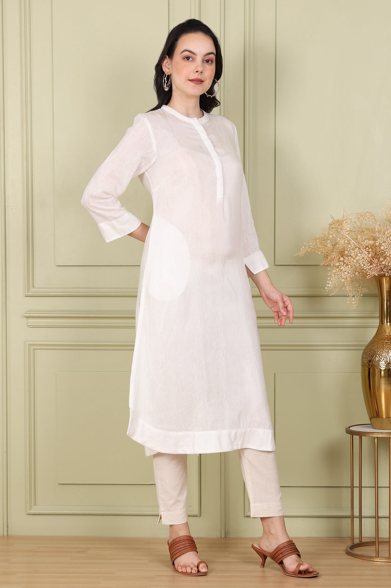 W for Woman White Solid Snow Linen Straight Kurta With Beads On Mandarin Collar