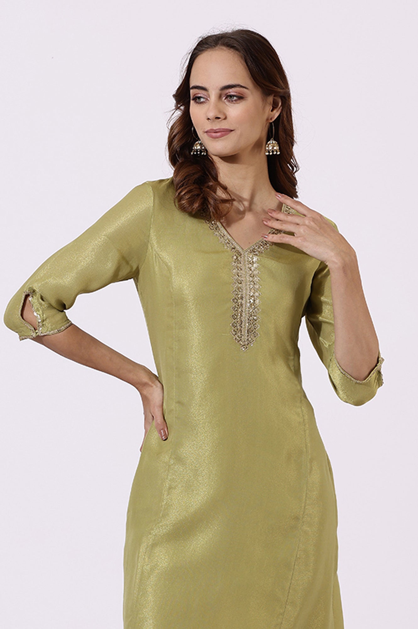 W for Woman Green Solid Straight Kurta