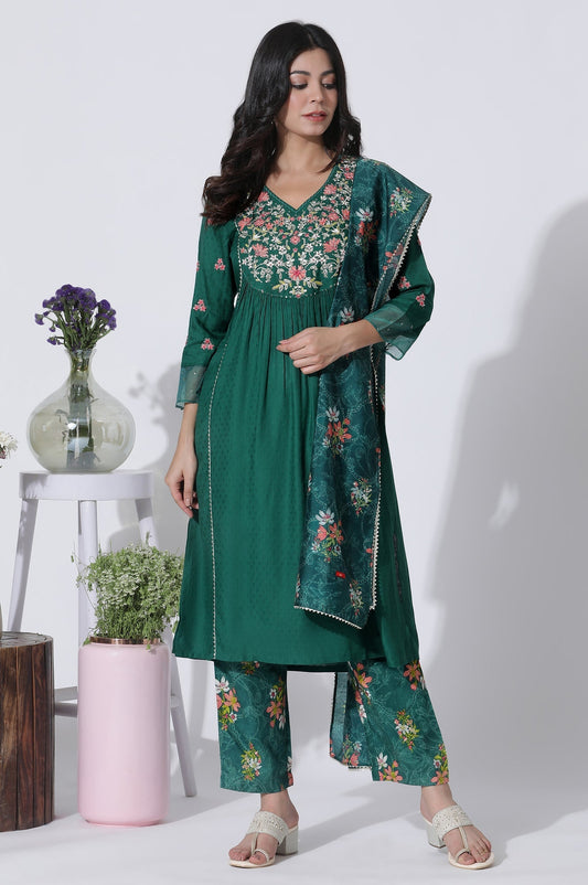 W for Woman Emerald Green Panelled Embroidered Kurta, Pants And Printed Chanderi Dupatta