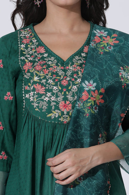 W for Woman Emerald Green Panelled Embroidered Kurta, Pants And Printed Chanderi Dupatta