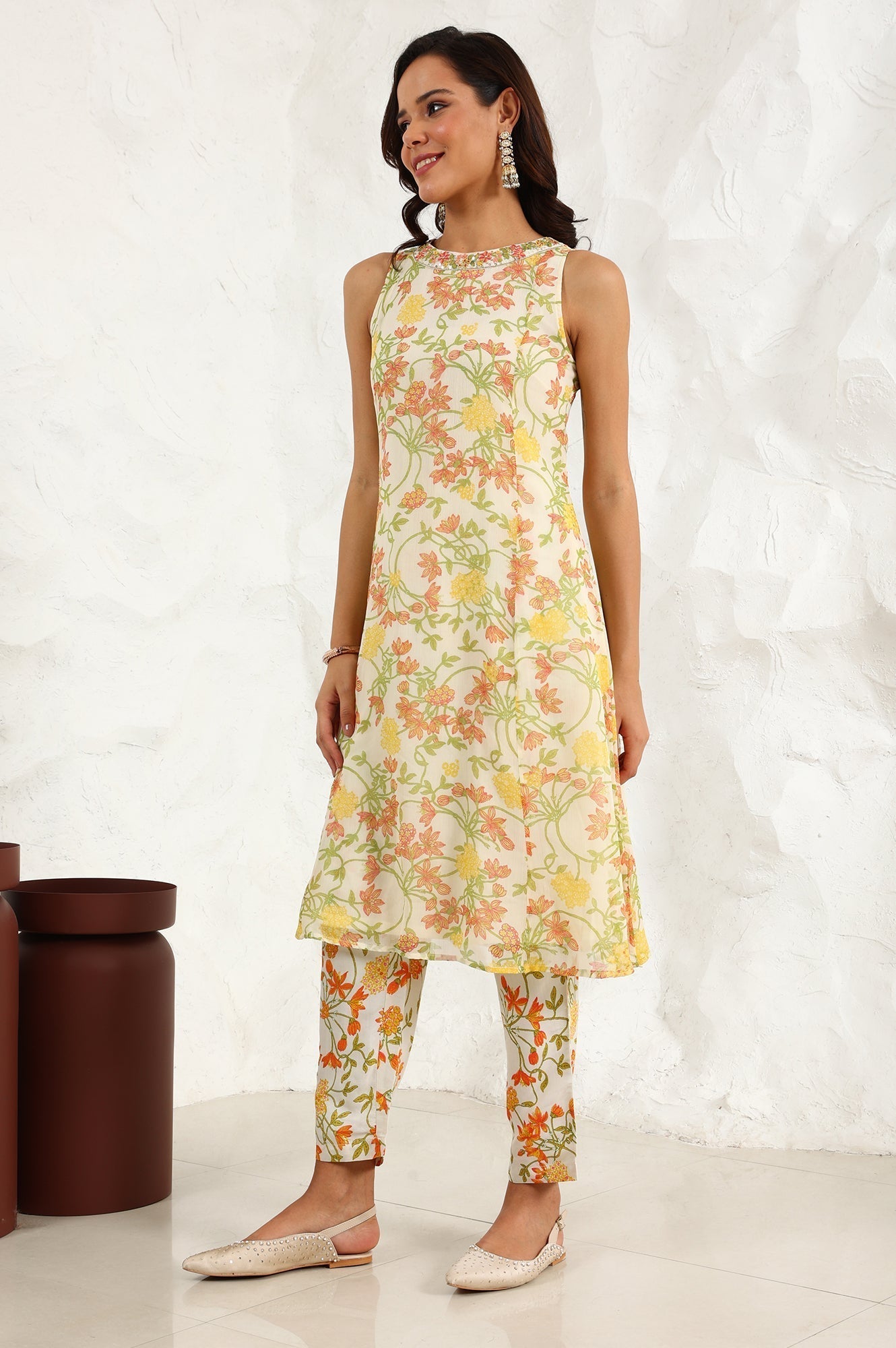 W for Woman White Floral Printed Thread Embroidered Neck Chiffon A-Line Kurta, Straight Pants And Dupatta Set