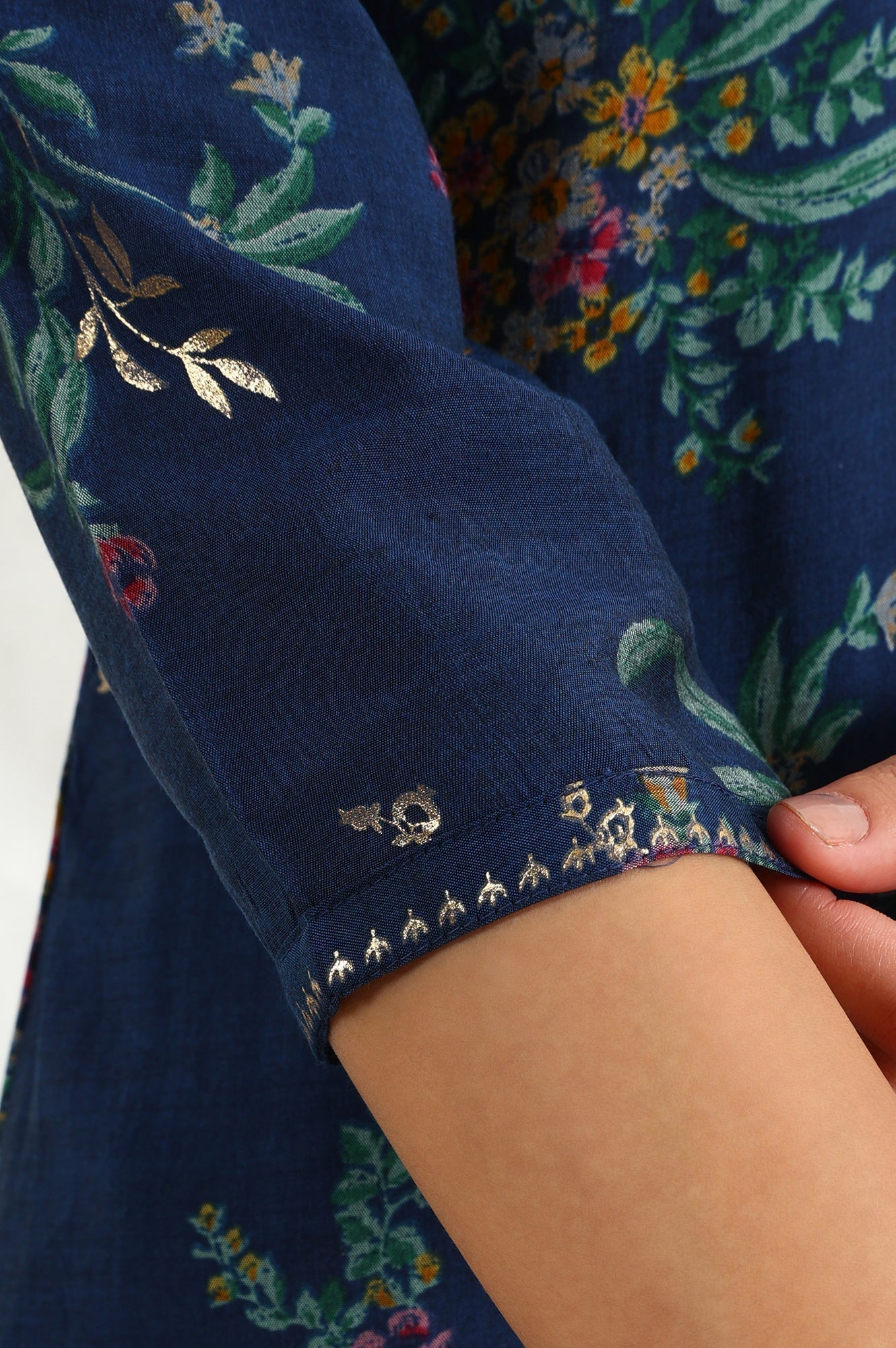 W for Woman Royal Blue Foil Floral Printed Vicuna Crepe Straight Kurta And Pants Set With Dupatta