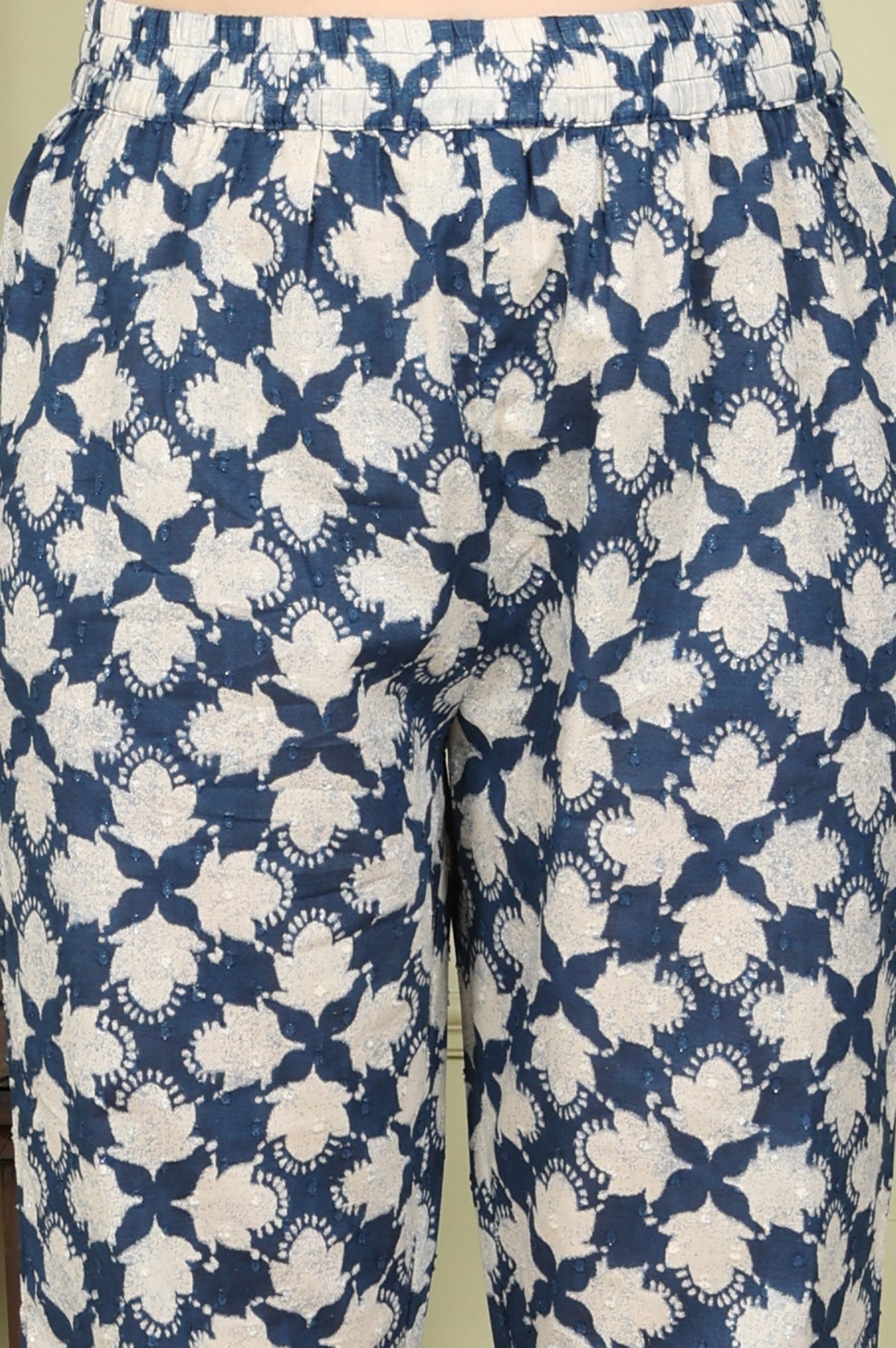 W for Woman Blue Floral Printed Cotton Blend Straight Kurta And Pants Co-Ord Set