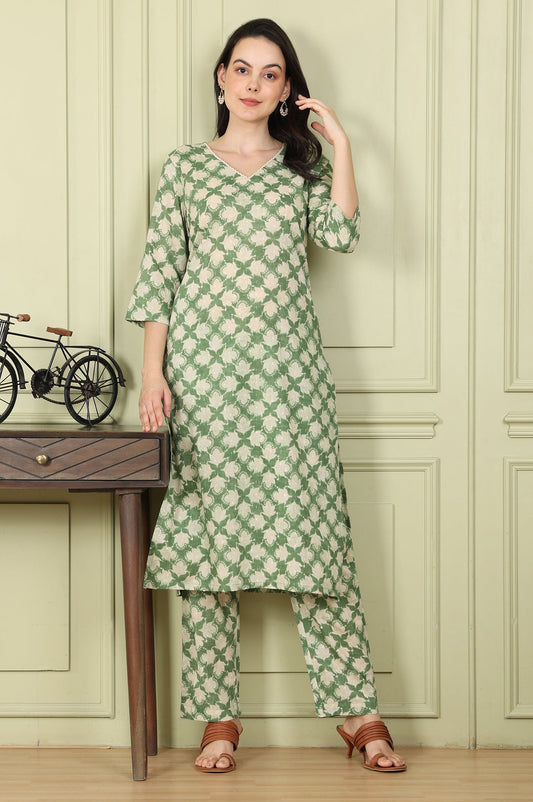 W for Woman Olive Green Floral Printed Cotton Blend Straight Kurta And Pants Co-Ord Set