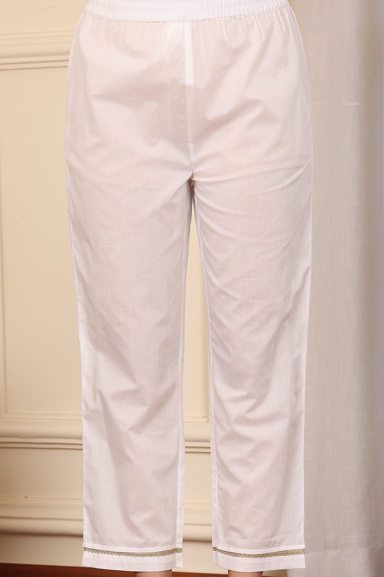 W for Woman White Floral Printed Embroidered A-Line Pure Cotton Kurta And Pants Co-Ord Set