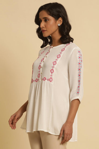 W for Woman White Solid Top With Thread Embroidery
