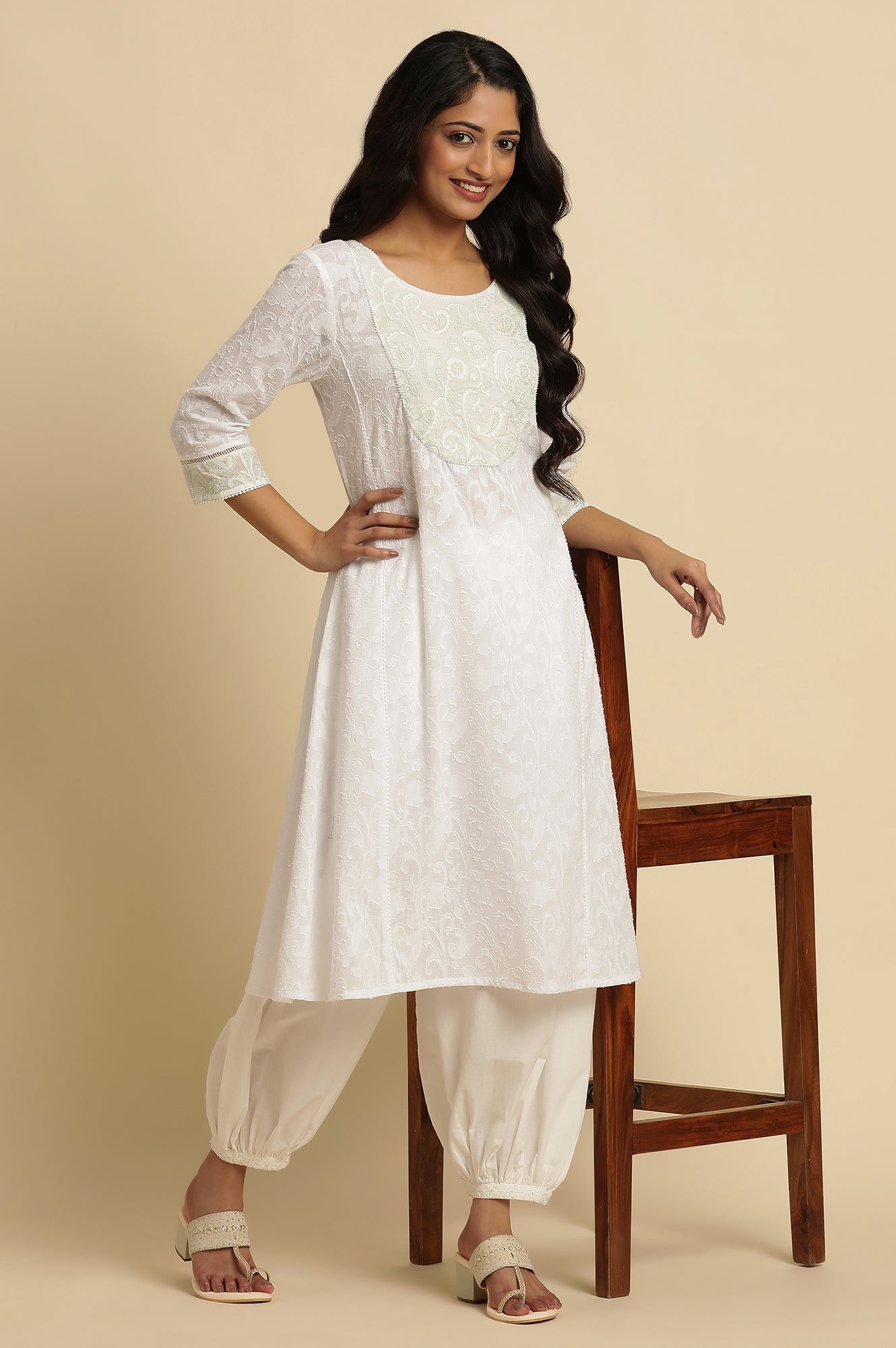W for Woman White A-Line Yarn-Dyed Kurta