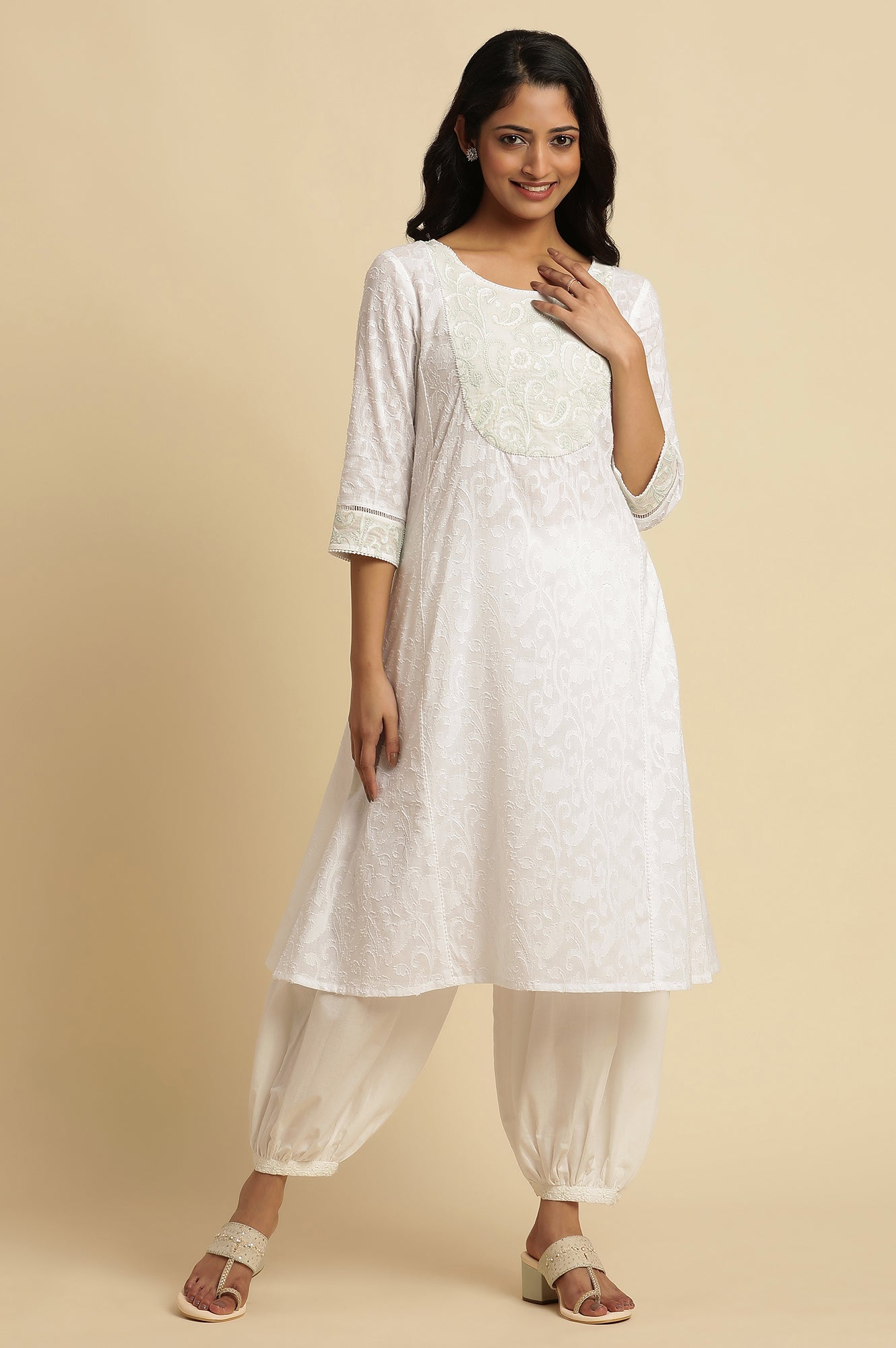 W for Woman White A-Line Yarn-Dyed Kurta