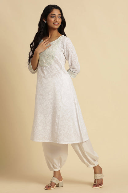 W for Woman White A-Line Yarn-Dyed Kurta