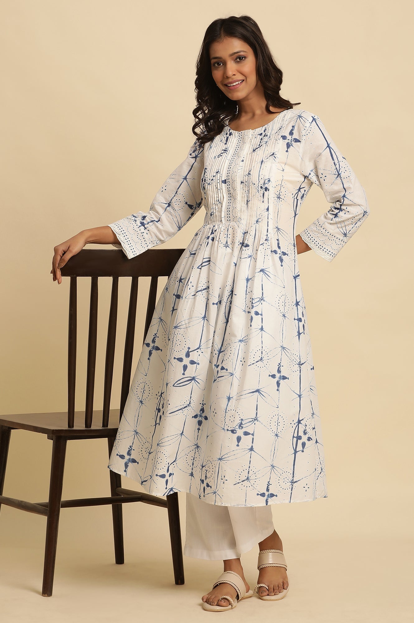 W for Woman White Cotton Kurta With Blue Print