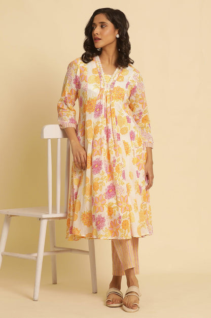 W for Woman White Floral Printed Flared Kurta