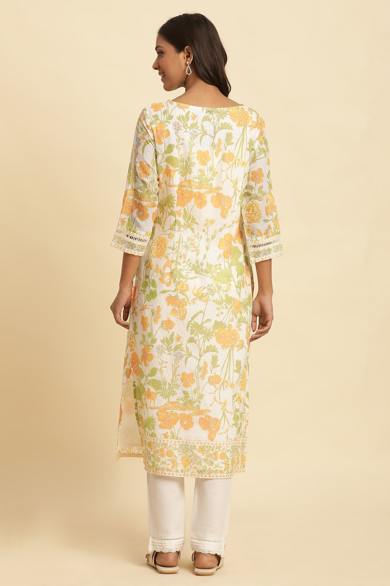 W for Woman White Floral Printed Cotton Kurta