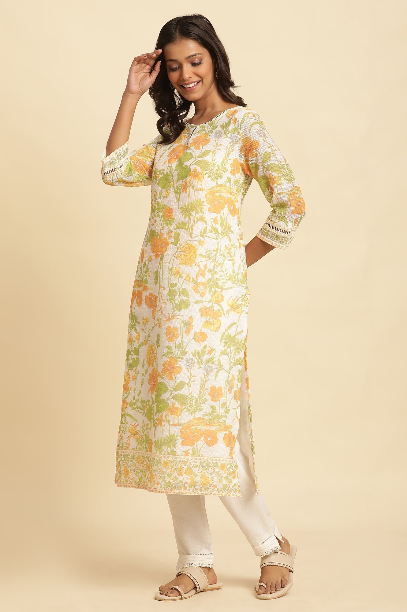 W for Woman White Floral Printed Cotton Kurta