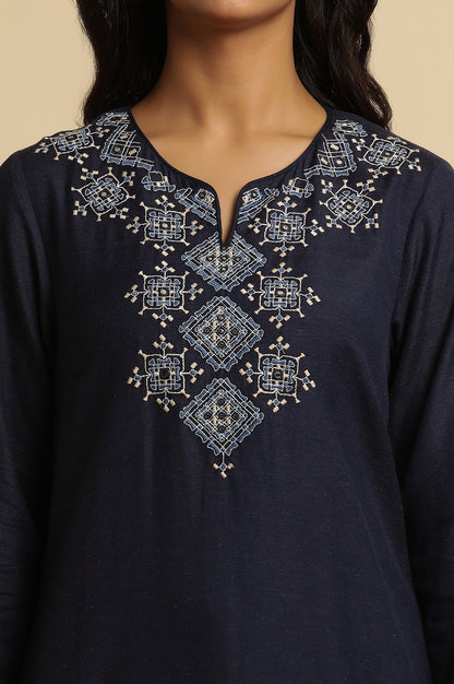 W for Woman Blue Solid Thread Work Rayon Flax Straight Kurta and Slim Pant Set