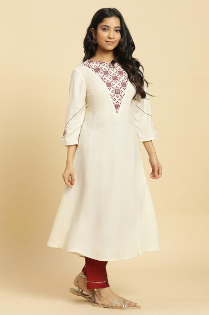 W for Woman White Flared Kurta With Mirror Work And Embroidery