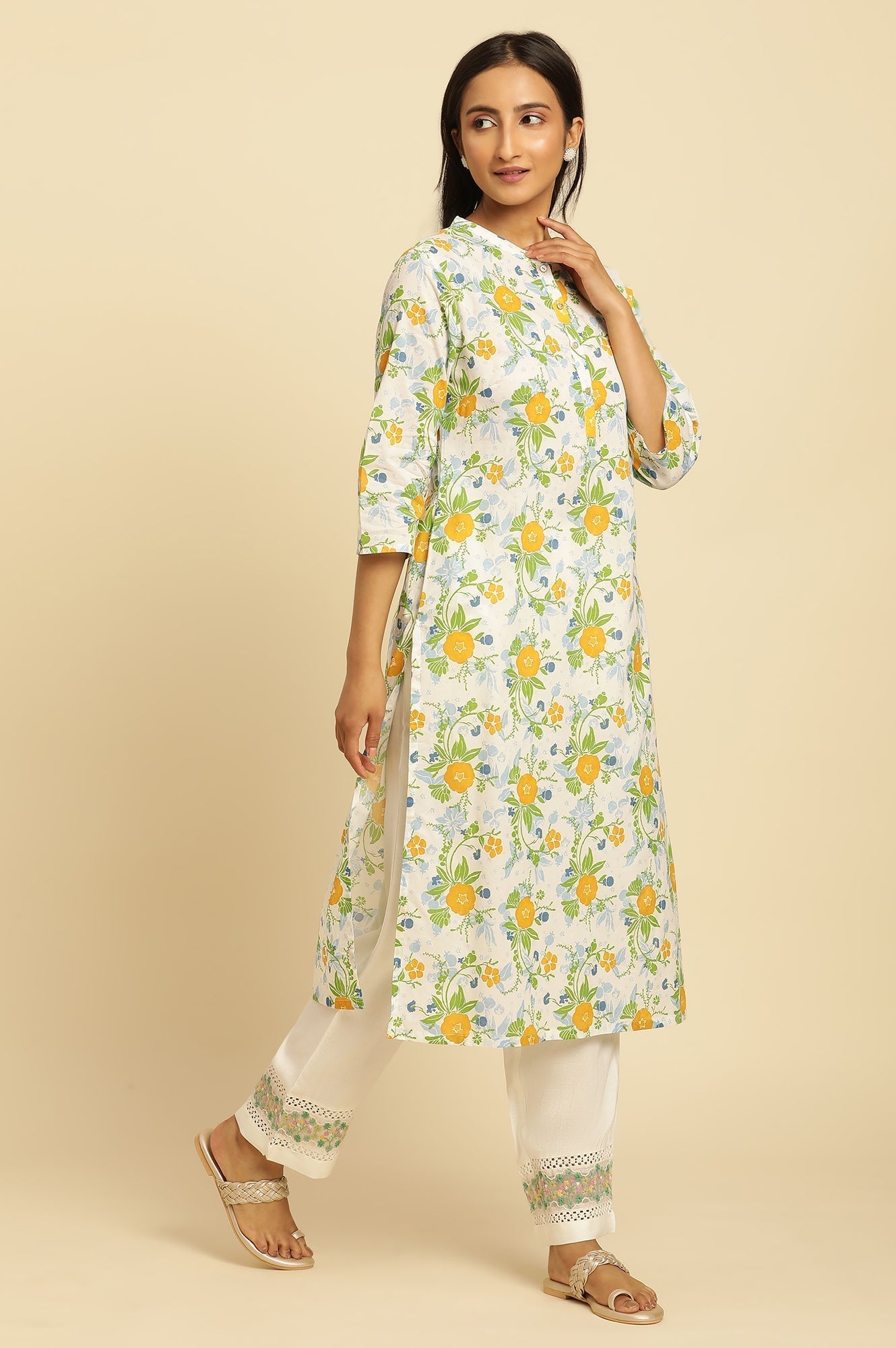W for Woman White Straight Kurta With Multi-Coloured Floral Print