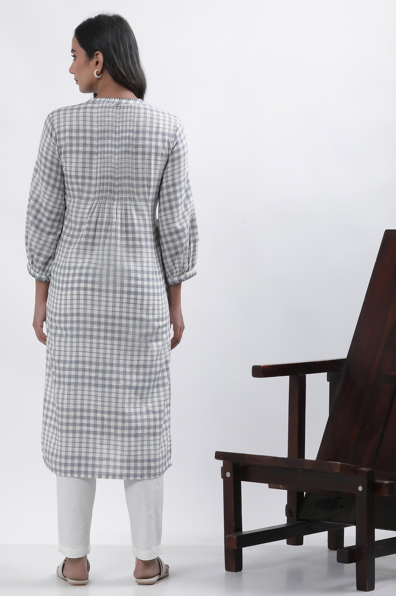 W for Woman White And Blue Checker Cotton Blend Kurta
