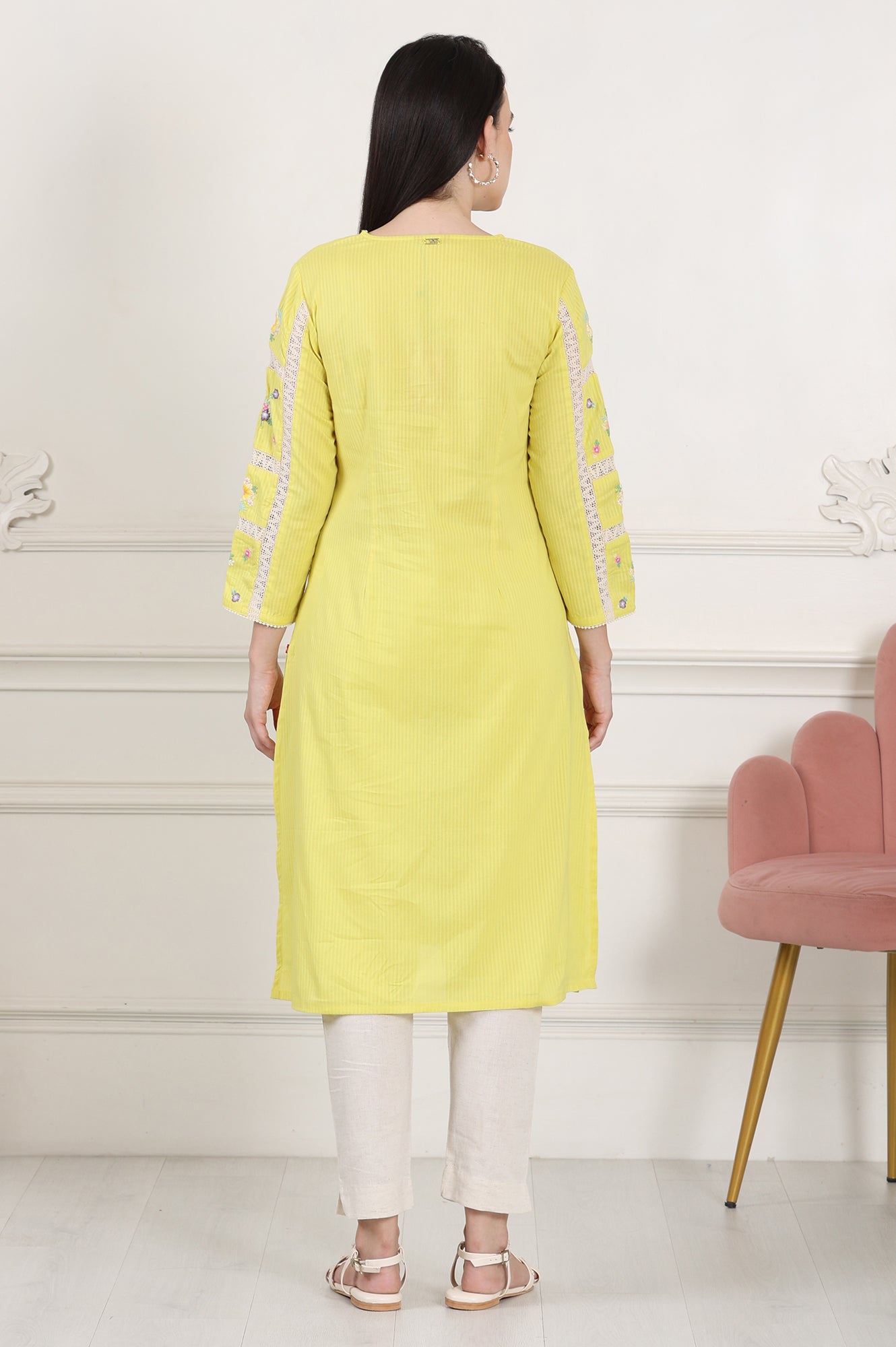 W for Woman Lemon Yellow Floral Thread Embroidered Pure Cotton Straight Kurta