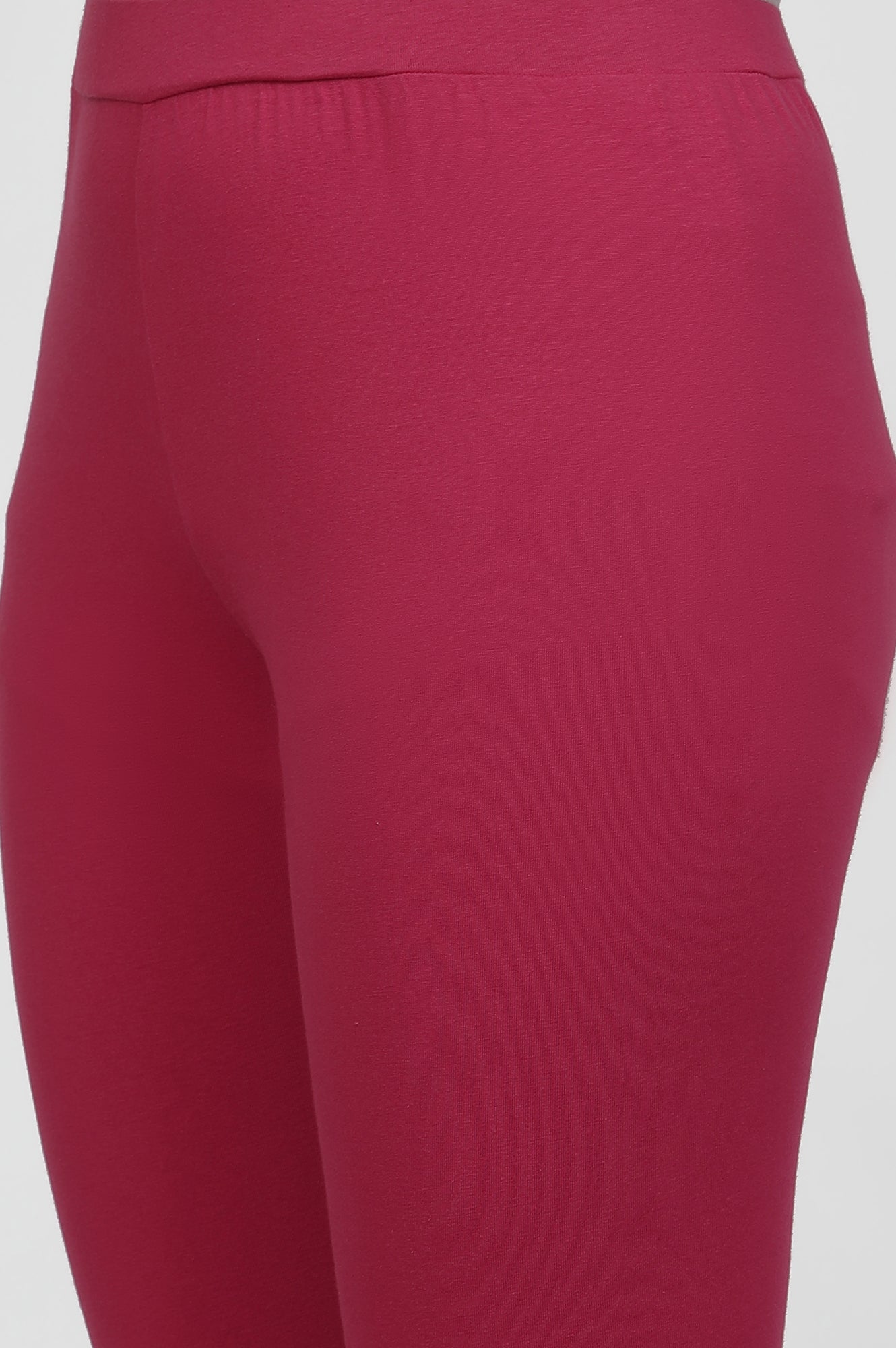 W for Woman Hot Pink Solid Mid-Rise Tights