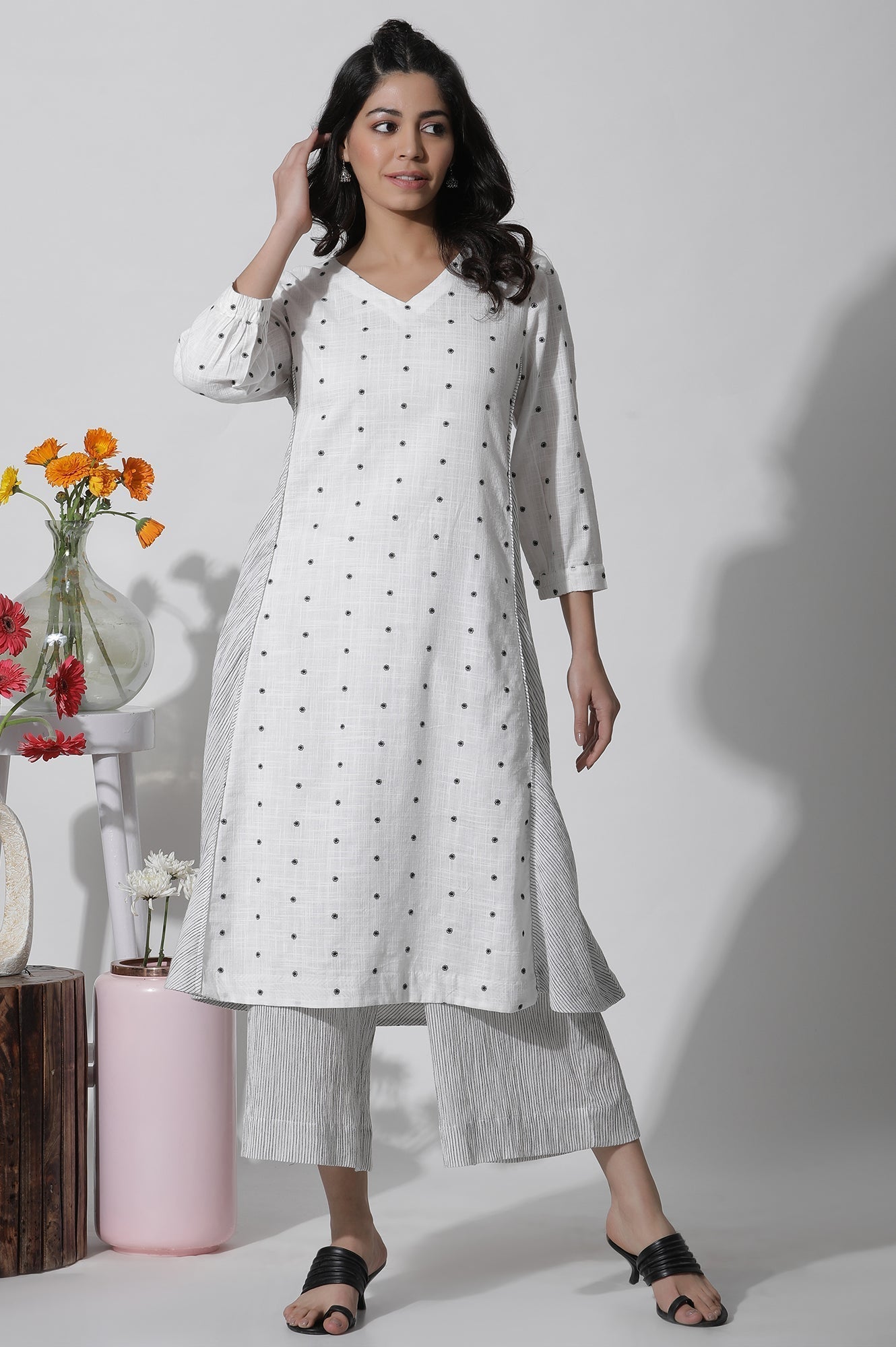 W for Woman White Cropped Cotton Flared Pants