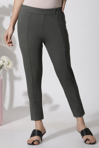 W for Woman Olive Green Solid Casual Leggings