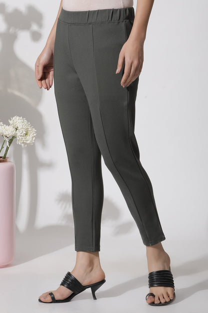W for Woman Olive Green Solid Casual Leggings