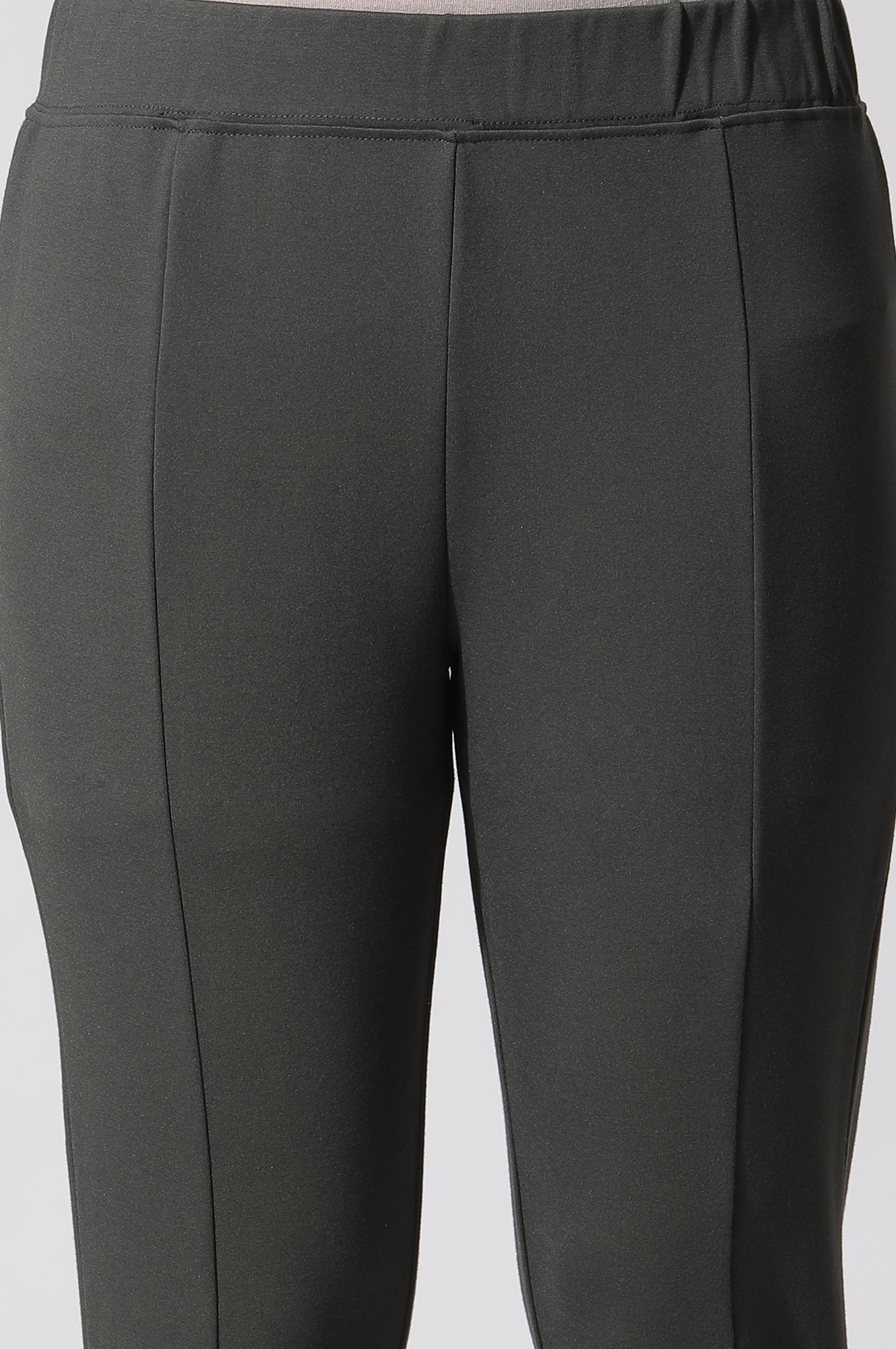 W for Woman Olive Green Solid Casual Leggings