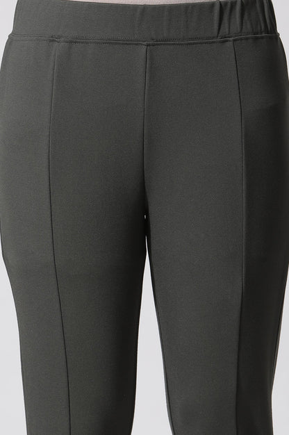 W for Woman Olive Green Solid Casual Leggings