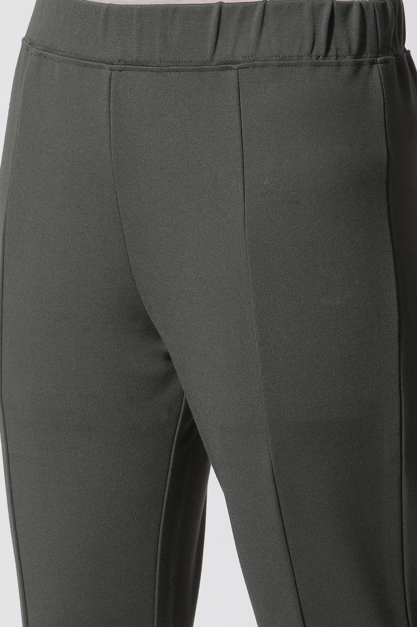 W for Woman Olive Green Solid Casual Leggings