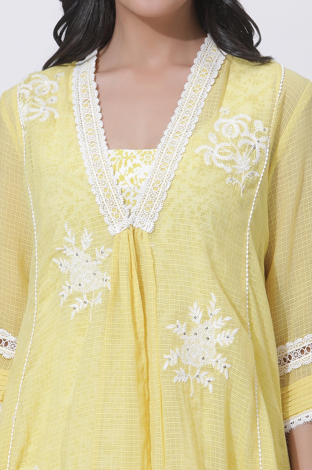 W for Woman Yellow Kota Embroidered Gilet, Printed Kurta And Pants Set