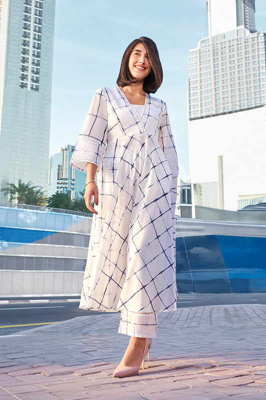 W for Woman White Tie Dye Flared Kurta And Pants Set