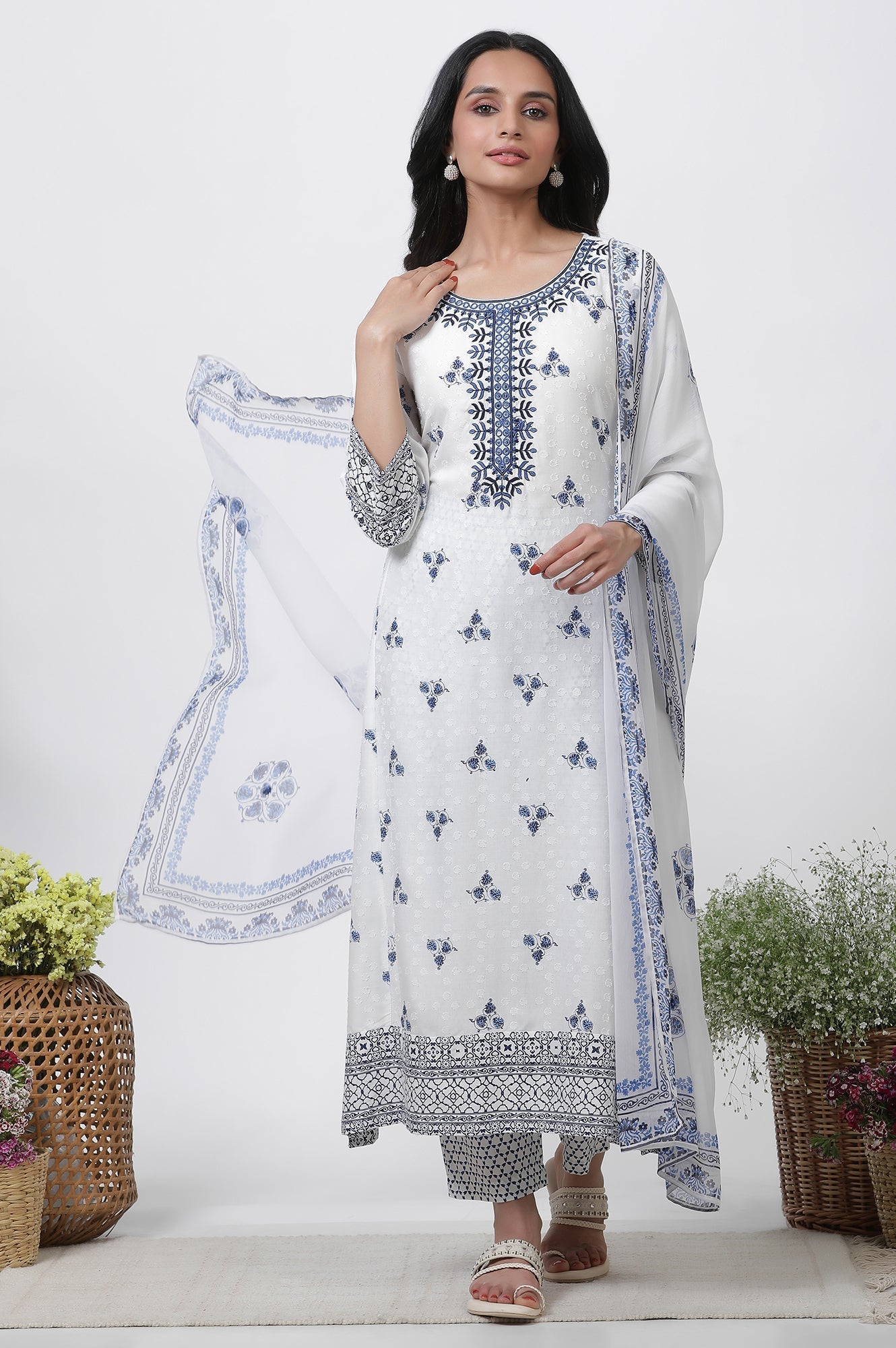 W for Woman White Printed Kurta With Embroidery, Pants And Dupatta Set