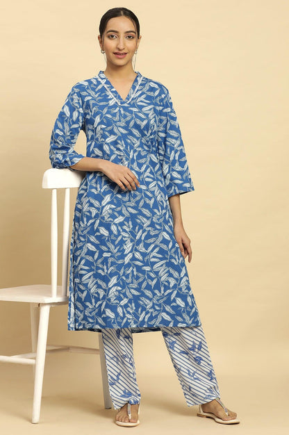 W for Woman Blue Leaf Printed Straight Kurta And Pants Set