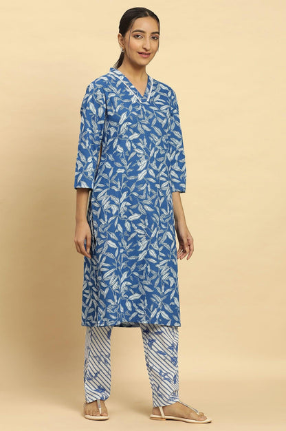 W for Woman Blue Leaf Printed Straight Kurta And Pants Set
