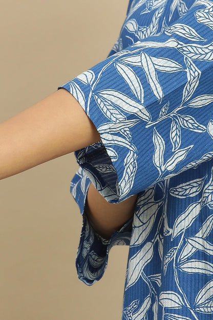W for Woman Blue Leaf Printed Straight Kurta And Pants Set