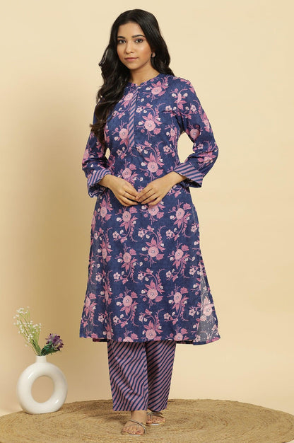 W for Woman Navy Blue Floral Printed Kurta And Stripe Pants Set